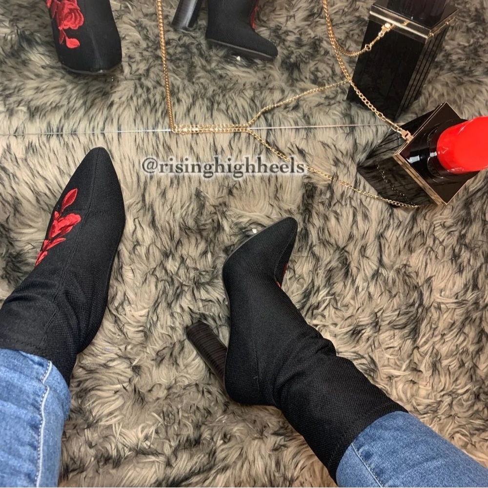 Black stretchy fabric boots (Free Shipping)